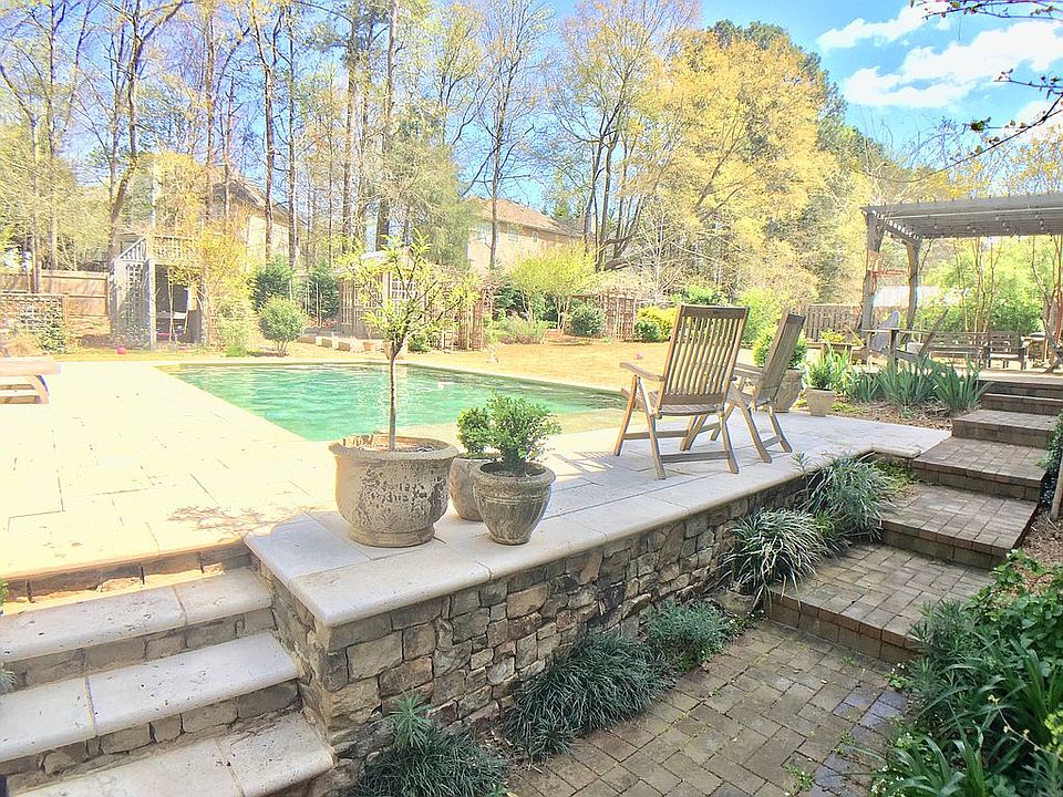 2016 Heated Pebble-Tec pool