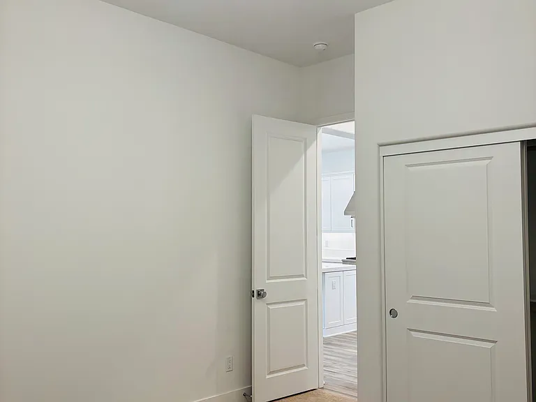 26735 Afton Ln — Photo 11