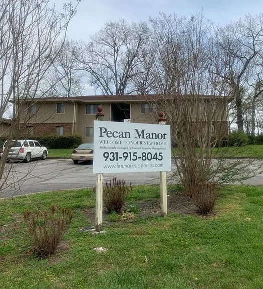 Pecan Manor Apartments — Photo 26