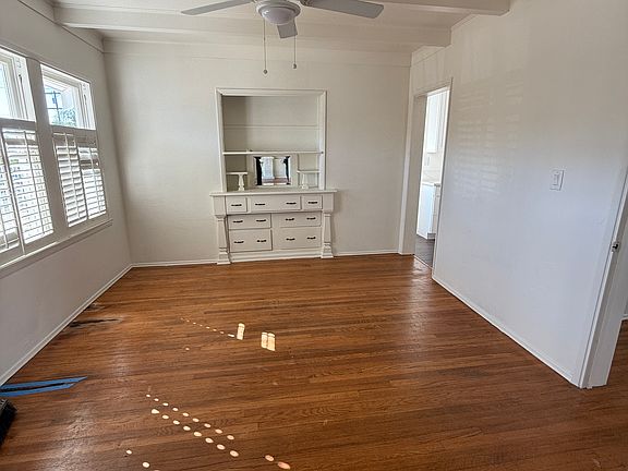4th image of 1262 Lincoln Ave