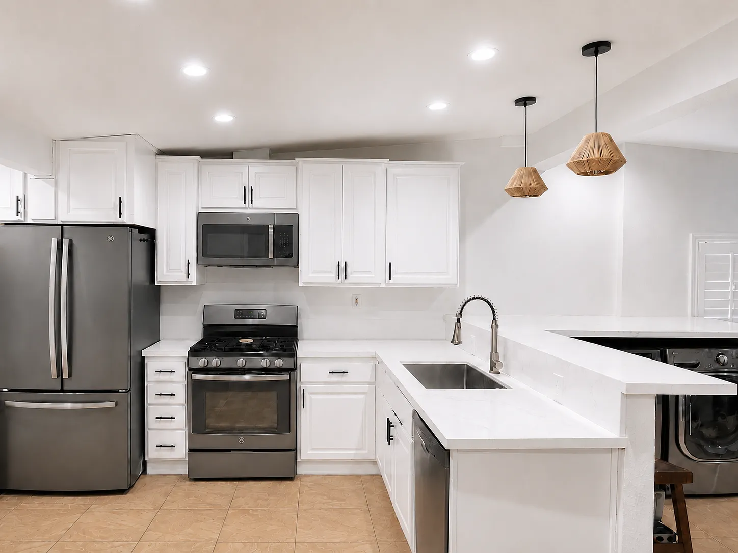 38793 Vista Dr — Photo 2
