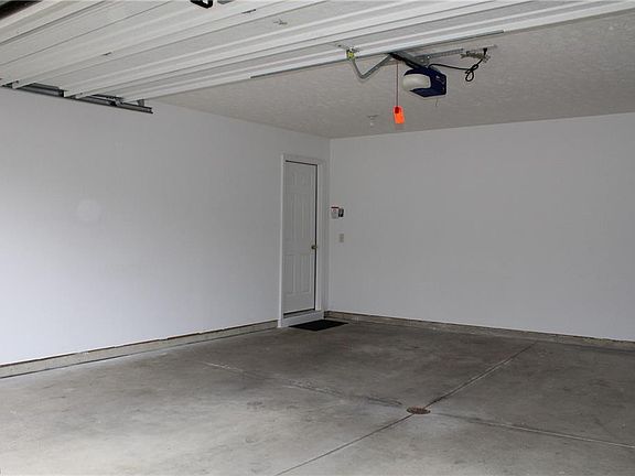 5th image of 7380 Willow Woods Dr #2B