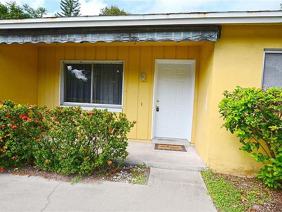 2nd image of 2330 4th St