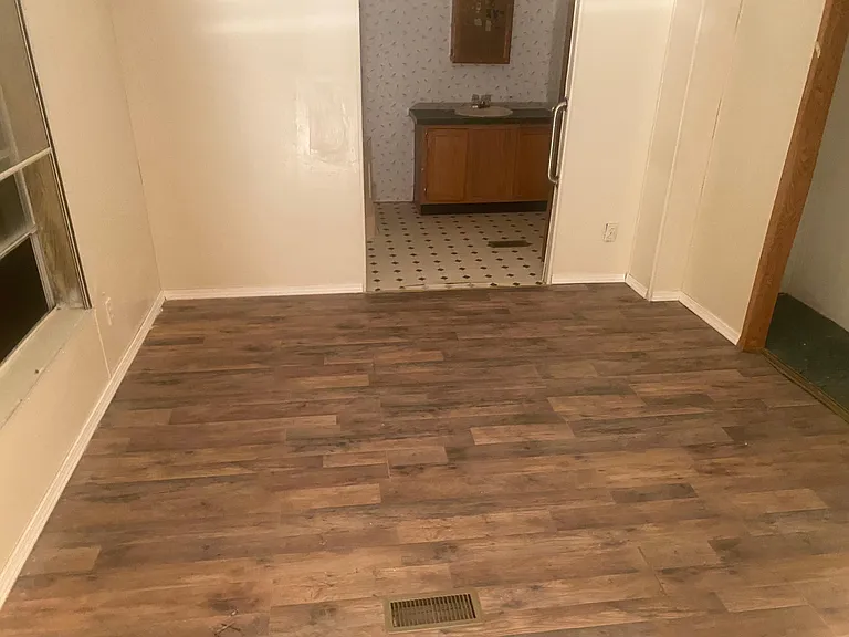 11 Jacob Ln #10 — Photo 9