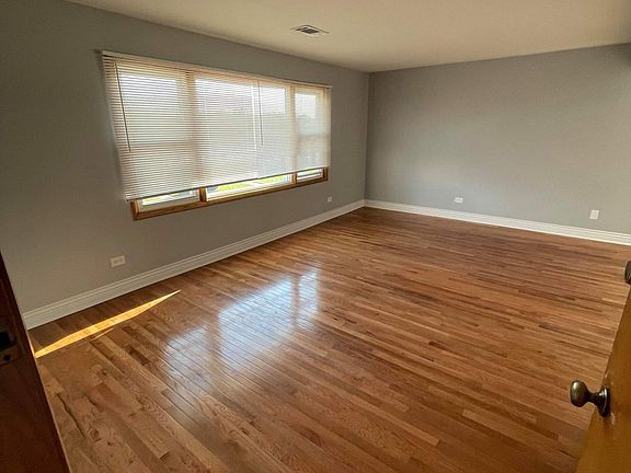 5th image of 8440 W Castle Island Ave #1