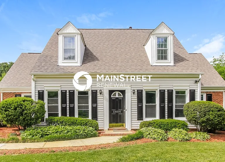 11604 Charnwood Ct — Photo 1