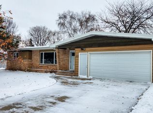 2018 8th St S, Moorhead, MN 56560