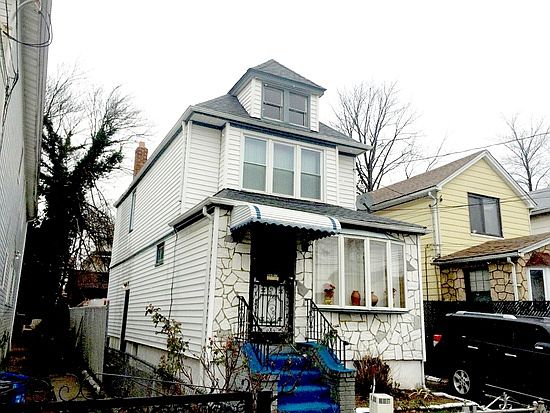 1st image of 109th Ave And 164th Street
