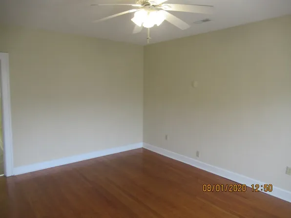 719 E 7th St APT 2, Bloomington, IN 47408