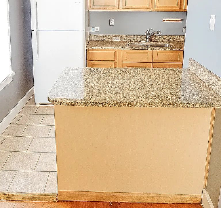 2nd image of 4941 N McVicker Ave #1