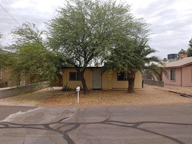 1st image of 1413 E Lupine Ave