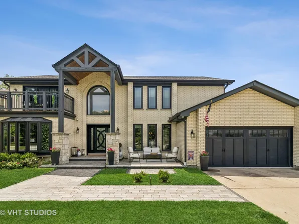 3335 Elmdale Rd, Glenview, IL 60025