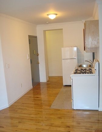 2nd image of 57 Leroy St APT 5