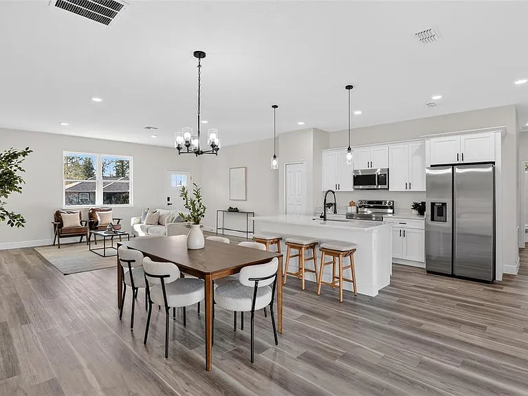 8162 N Maltese Dr — Photo 11