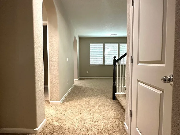 3895 Bethpage St — Photo 22