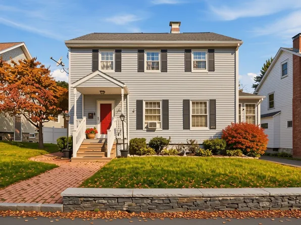 43 Klebart Ave, Webster, MA 01570