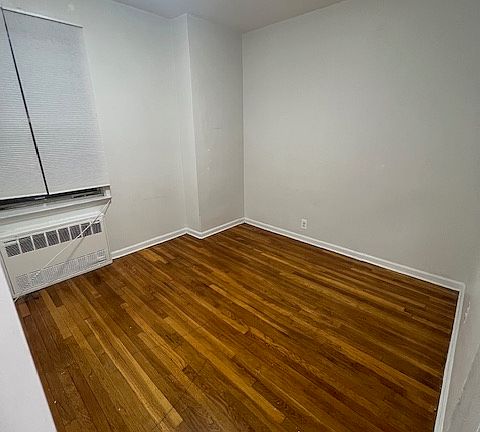2nd image of 25-90 36th St #2R
