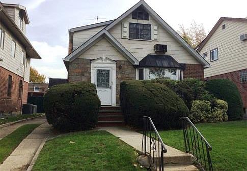 2nd image of 7041 173rd St