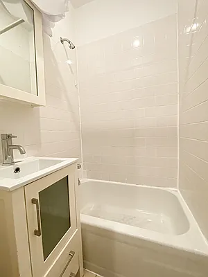 Rented by Sidewalk Realty LLC | media 12