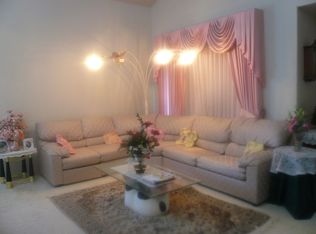 231 E Avenue R9, Palmdale, CA 93550