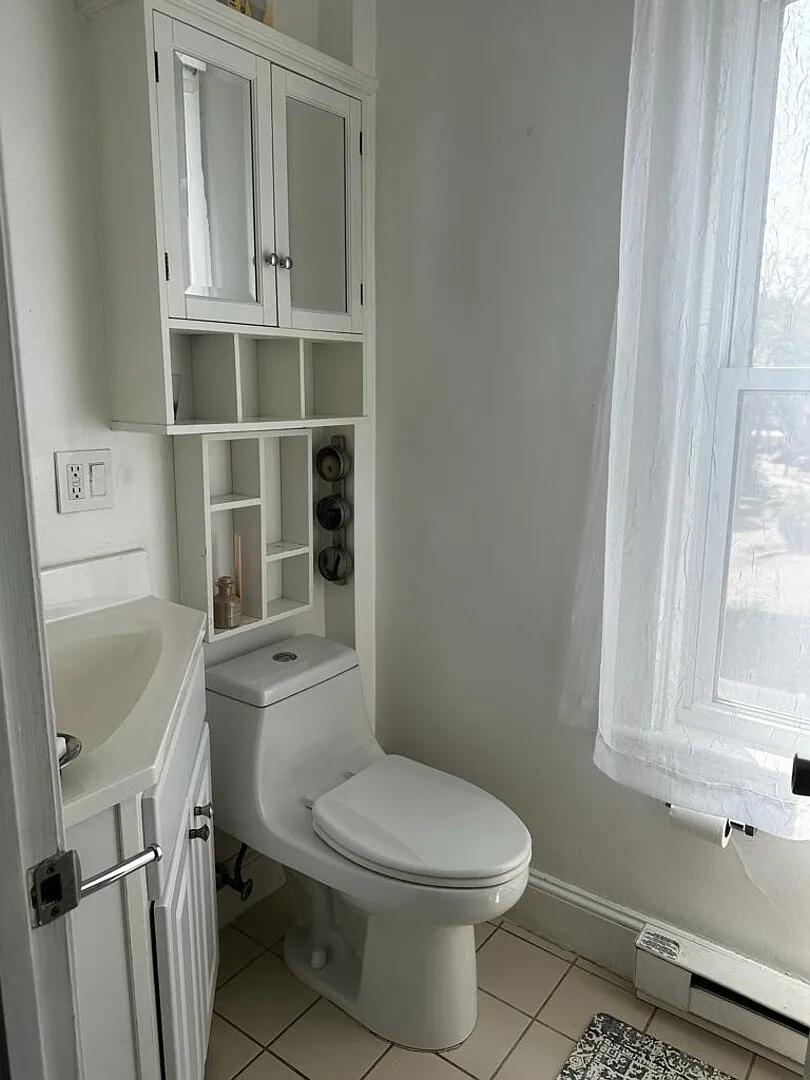 Prime Location Boston Suburbs — Photo 4