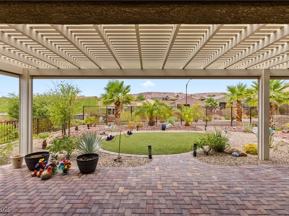 756 Bridle Path Ln, Mesquite, NV 89034