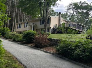 109 Country Club Rd, Killingly, CT 06241