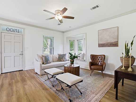 4th image of 17100 Parker Heights Dr