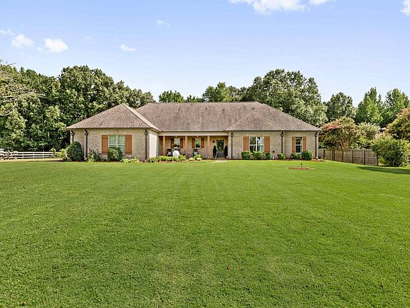 2nd image of 265 Caitlin Dr