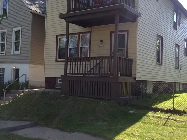 2555 N Weil St, Milwaukee, WI 53212