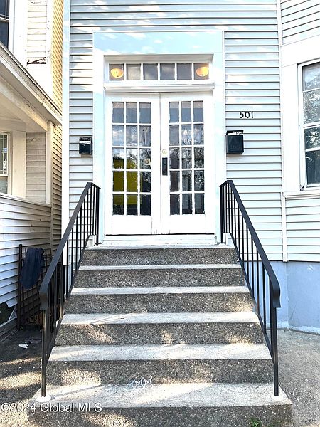 3rd image of 501 Washington Avenue