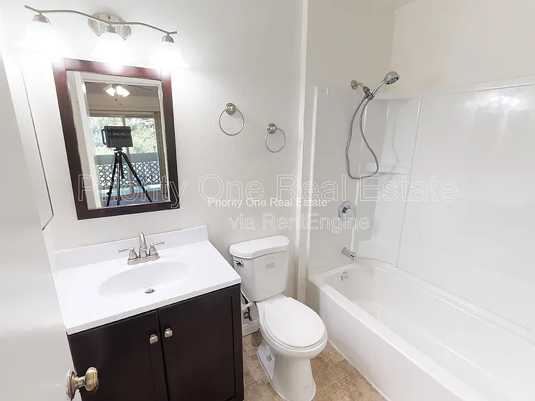 3958 60th St #76 — Photo 16