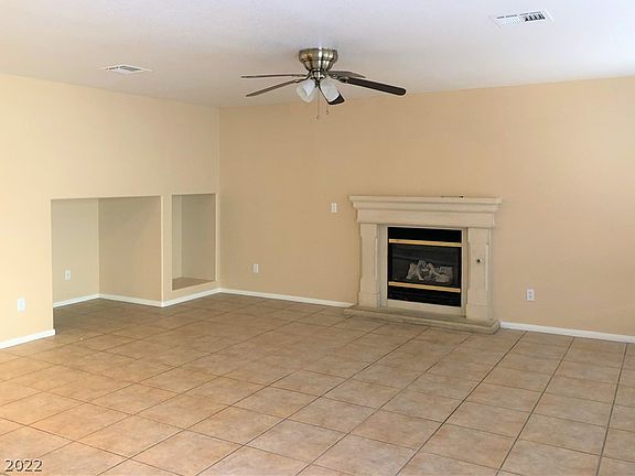 4th image of 5309 La Quinta Hills St