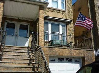 45 W 47th St, Bayonne, NJ 07002