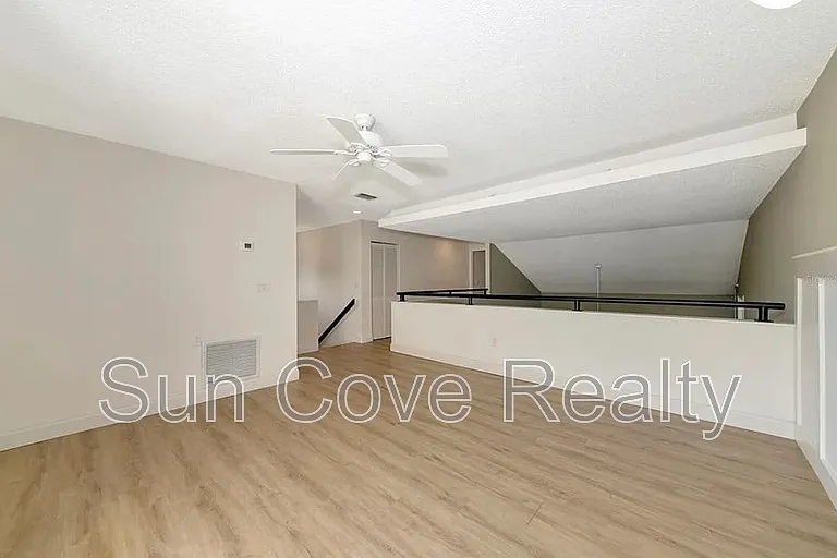 4518 Ascot Cir S — Photo 10