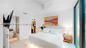 6000 Collins Ave #124 — Photo 5