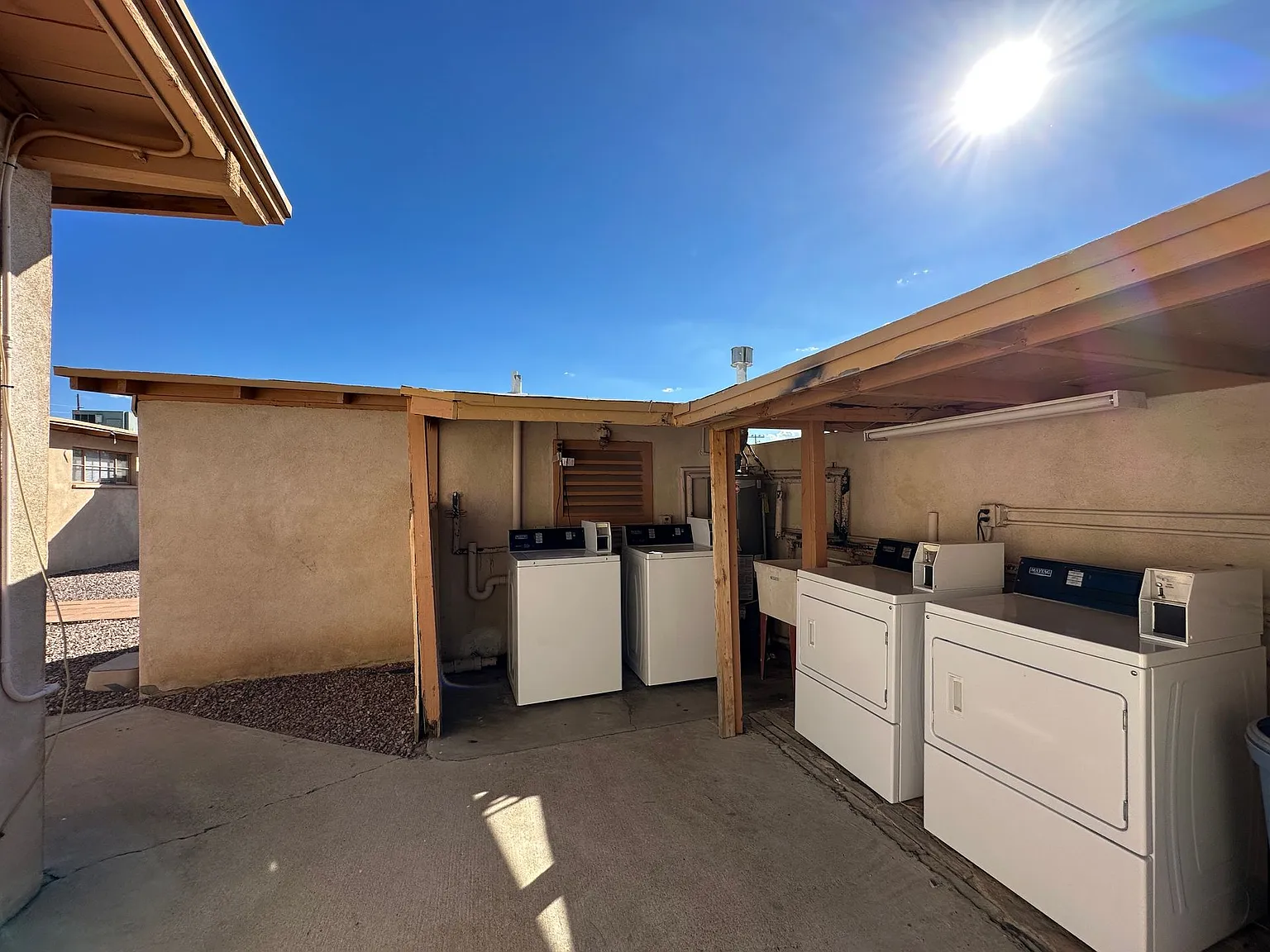 Studio and 1 Bedrooms in this Stunning Community! — Photo 2