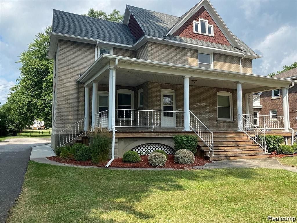 3234 Main St, Marlette, MI 48453 Zillow