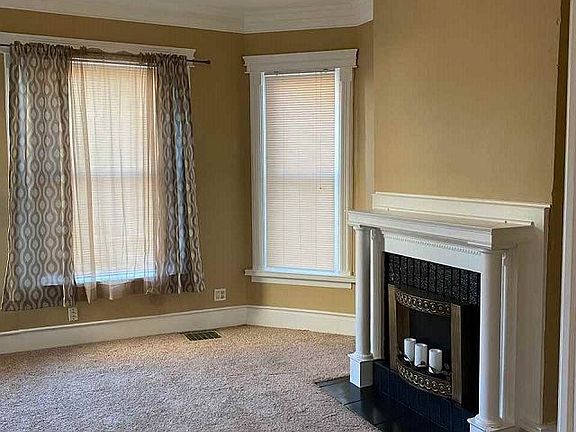 3rd image of 430 S 6th St