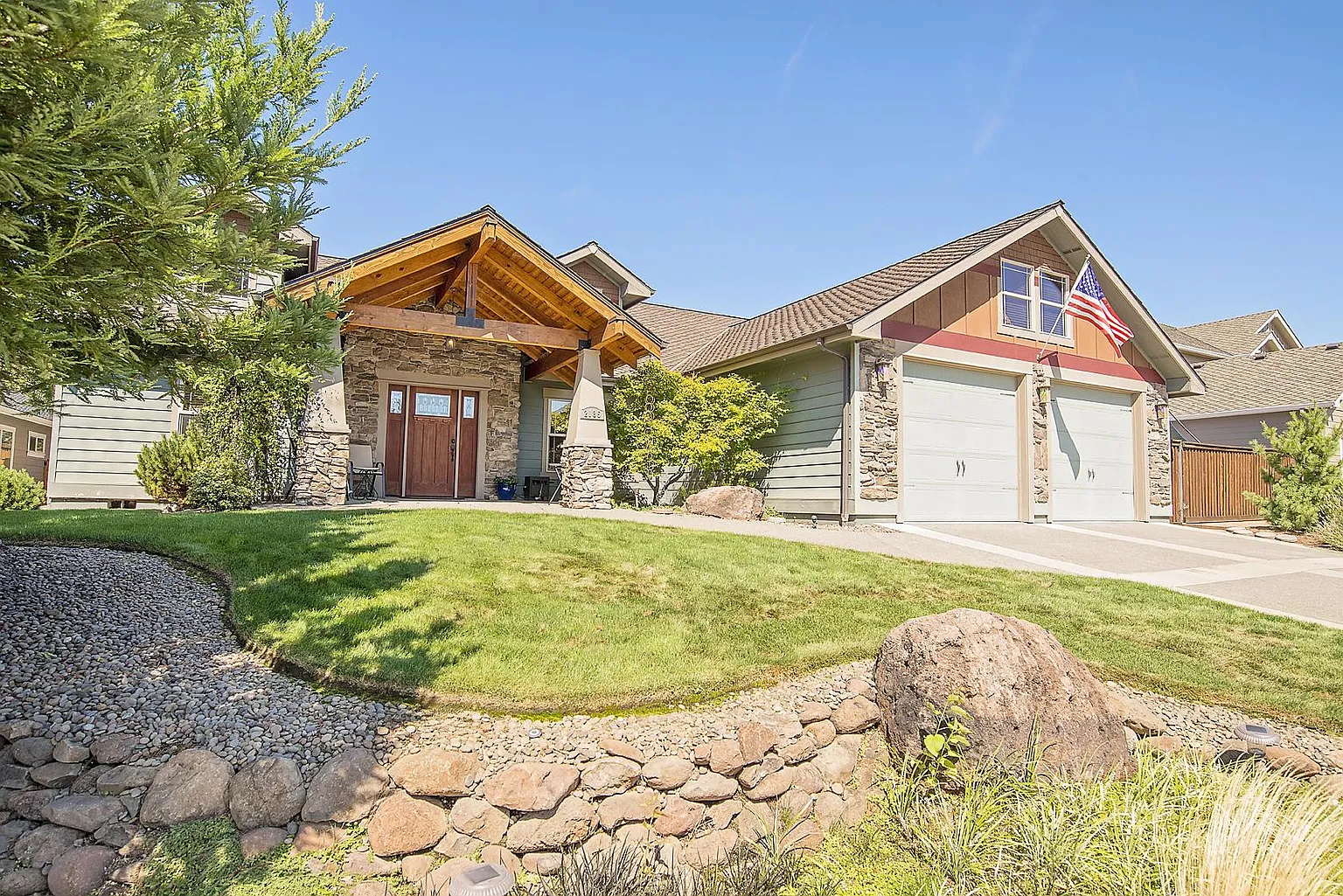 2185 Rabun Way photo 1