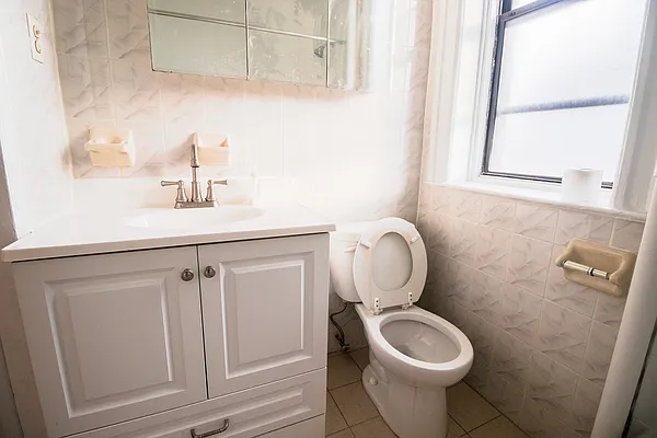 Rented by Sorensens Parkview Terrace Real Estate Inc | media 29