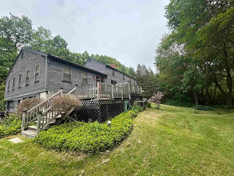 266 N Haverhill Rd — Photo 43
