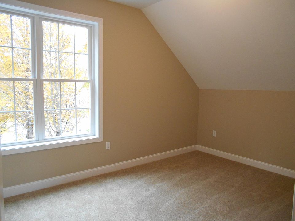 1st image of 30 Union St #3