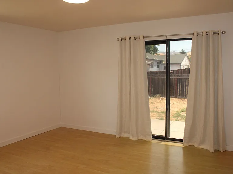 17 Lorraine Ave — Photo 16