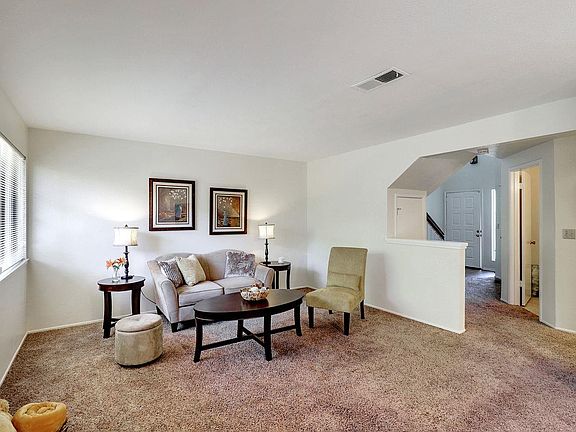 3rd image of 781 Williamsburg Way