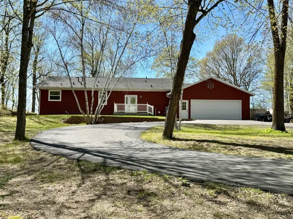 44679 Crystal Hills Dr, Pelican Rapids, MN 56572