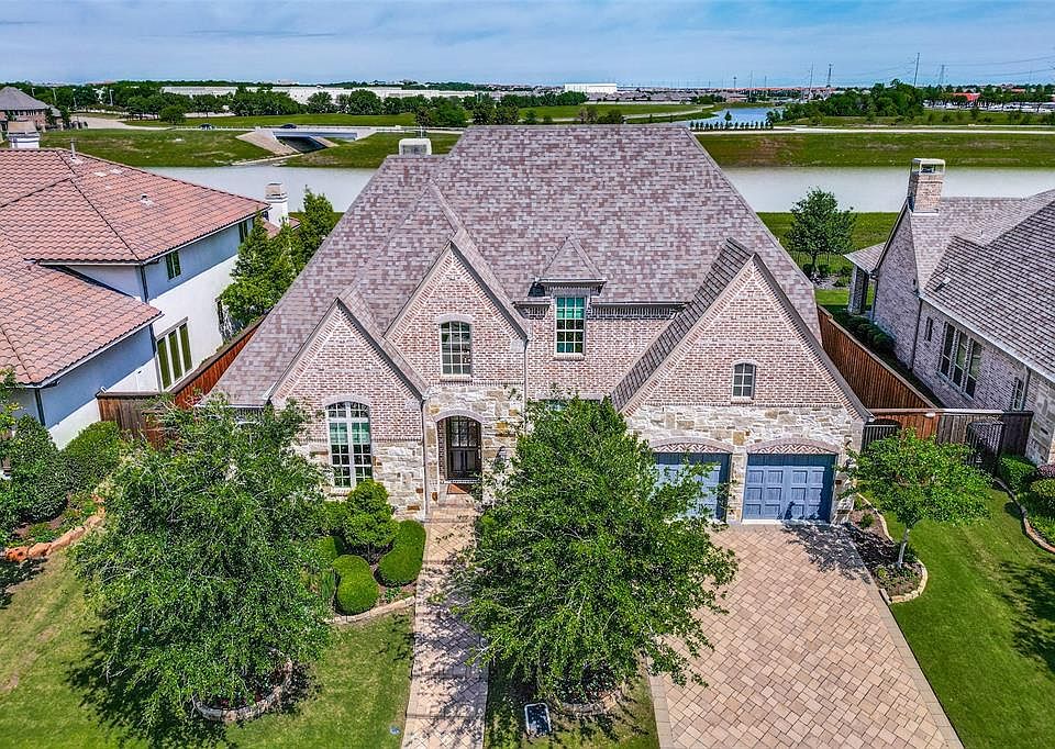 1st image of 635 Creekway Dr