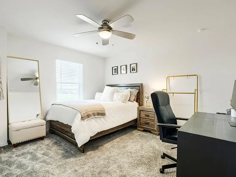 6504 Albany Sleigh Dr — Photo 23