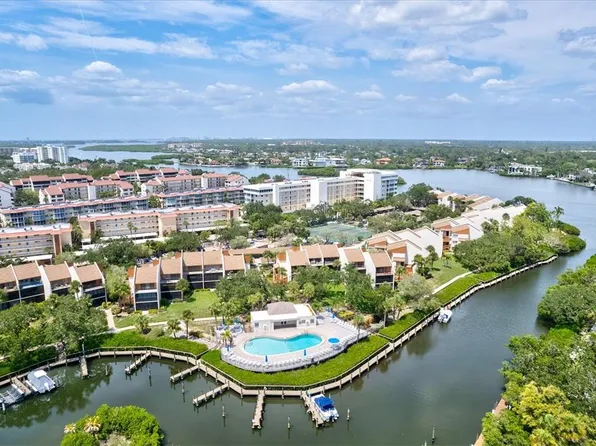 1700 Cove Ii Pl APT 310, Sarasota, FL 34242