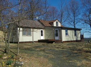 1573 Woods Gap Rd, Woolwine, VA 24185